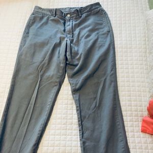 Vineyard Vines men pants